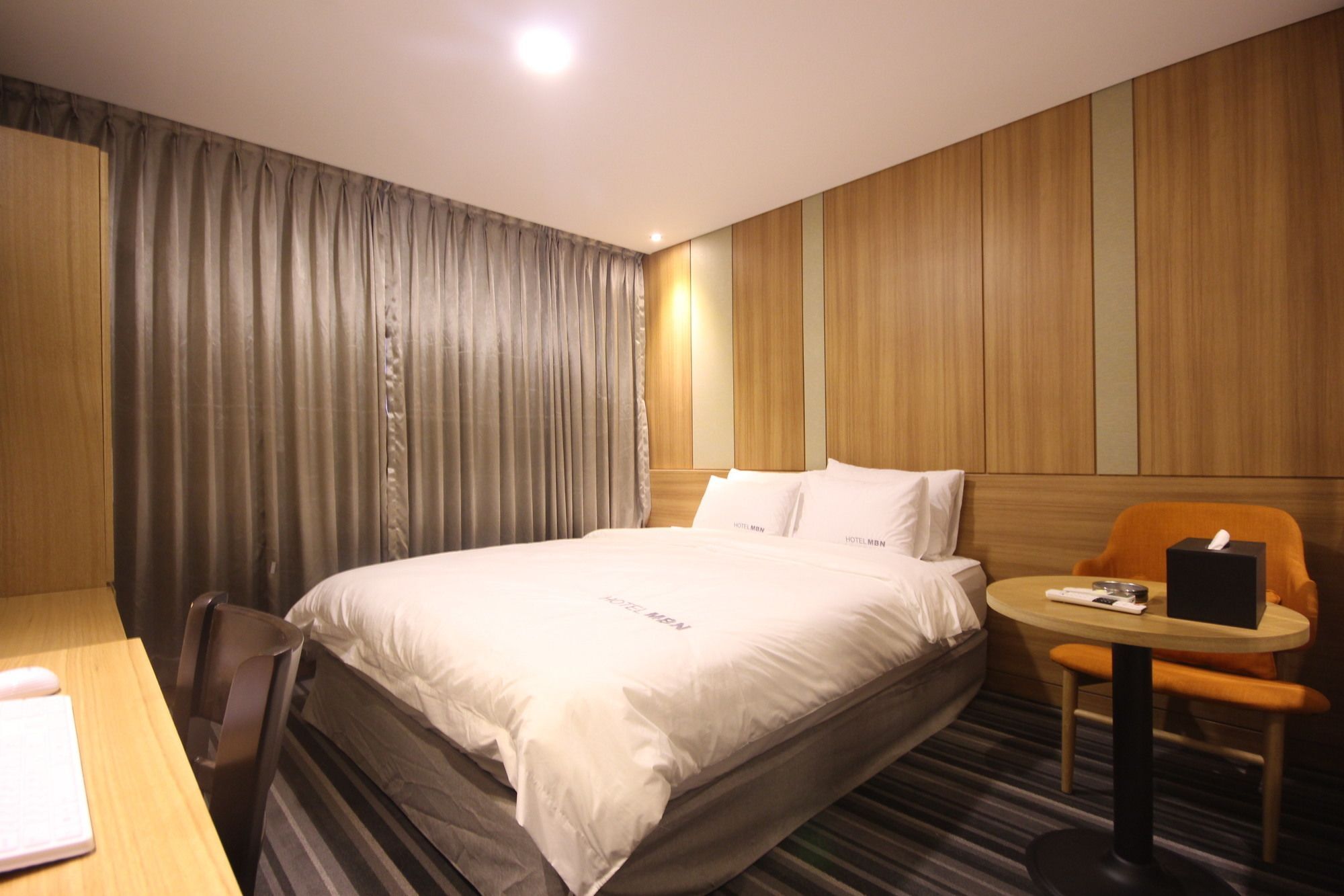 Mbn Hotel Changwon Exterior foto